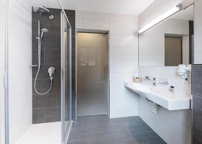 Pfurtscheller شقة نيوستيف ام ستوبيتا