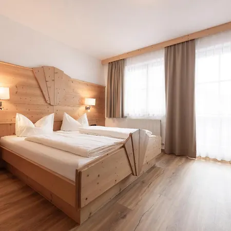 Landhaus Pfurtscheller * Neustift im Stubaital